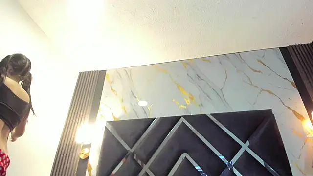 FannySaenz's cam snapshot