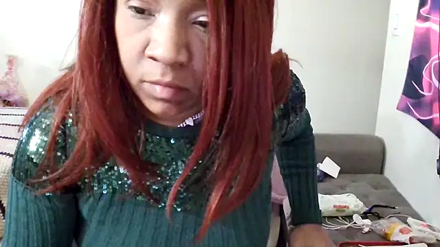 YasmineMinaj's cam snapshot