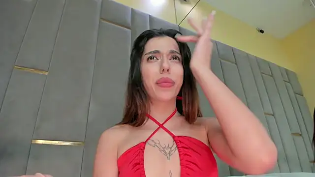 eva_lim's cam snapshot