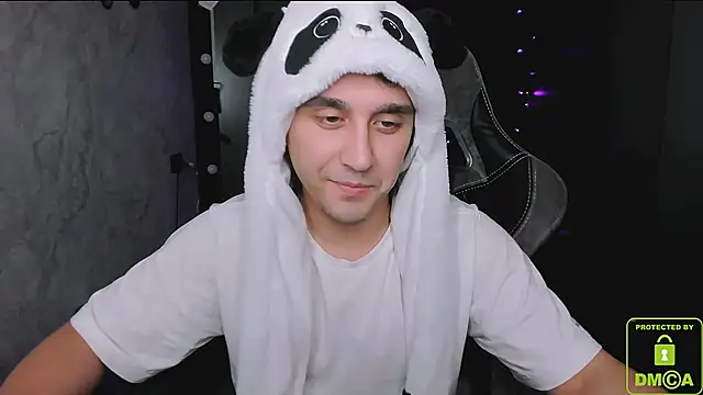 Pohyi_'s cam snapshot