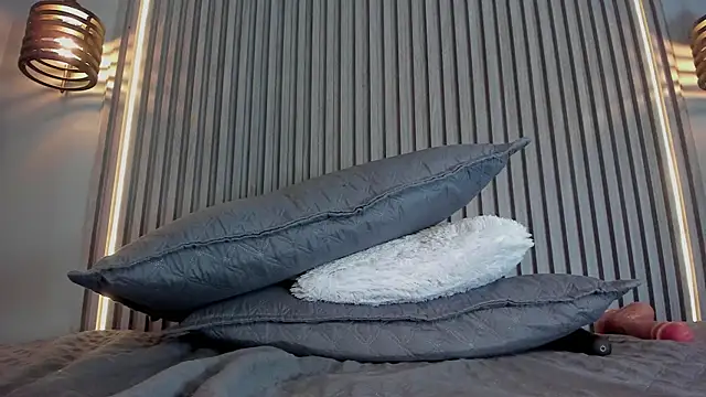 alahia_betancurx's cam snapshot