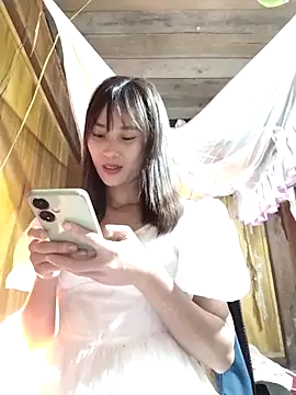 Em_xinh01's cam snapshot