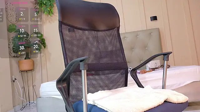 nicki_snow's cam snapshot