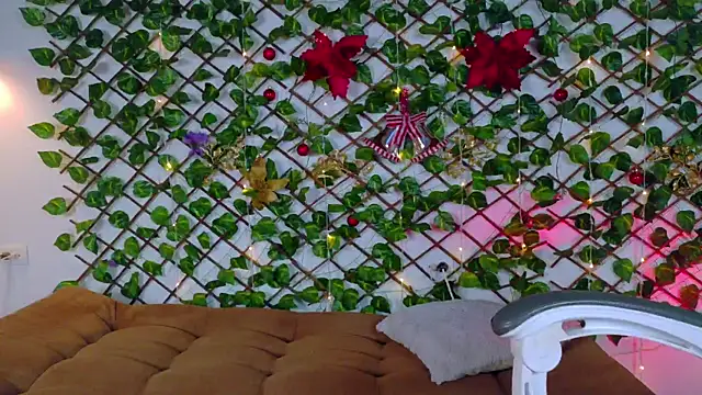 alice_rous21's cam snapshot