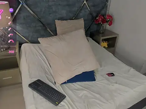 Ash_Monroe's cam snapshot