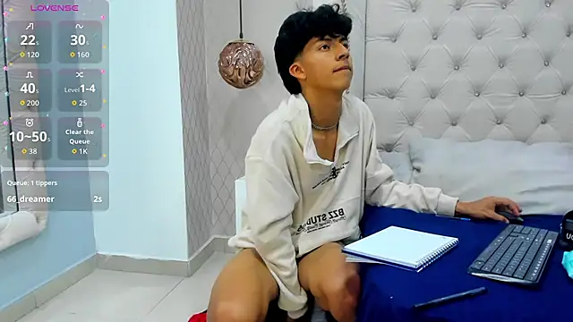 Valentino_Lux live sex cam