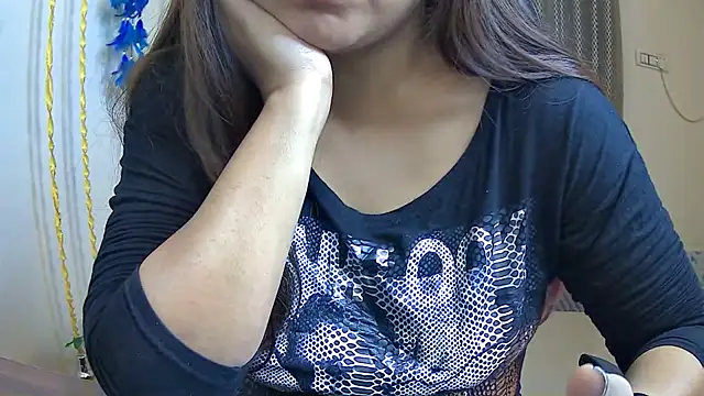 aarya_love's cam snapshot