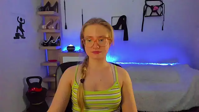 NancyHottie's cam snapshot