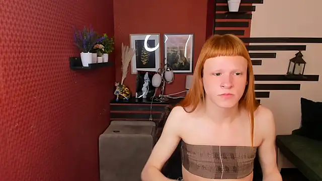 ChloeValentinee's cam snapshot