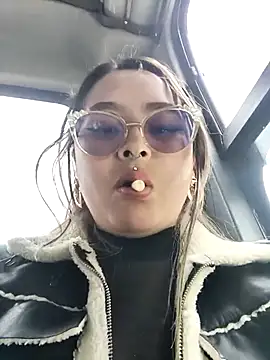 Ari_Vox's cam snapshot