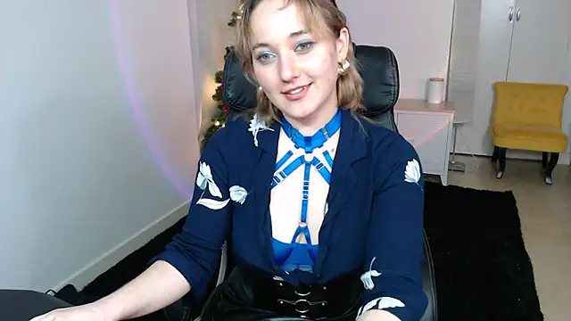 Crystal-dreamt live sex cam