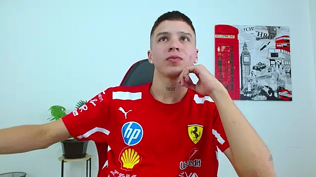 Cumandres18 live sex cam