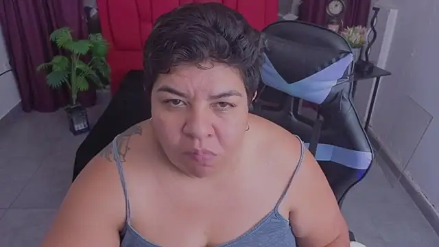 isabel_wt's cam snapshot