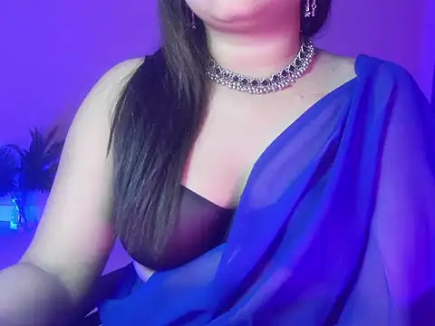 Saira_Hotty's cam snapshot