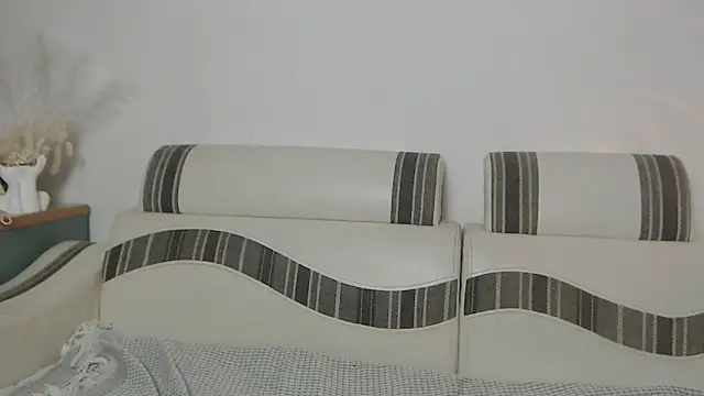 SuziiLove's cam snapshot