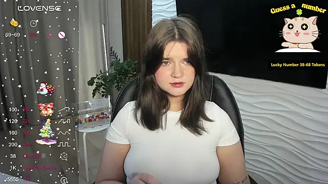 LanaTreades's cam snapshot