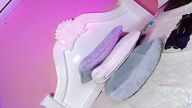 ClaudiaSophia live sex cam