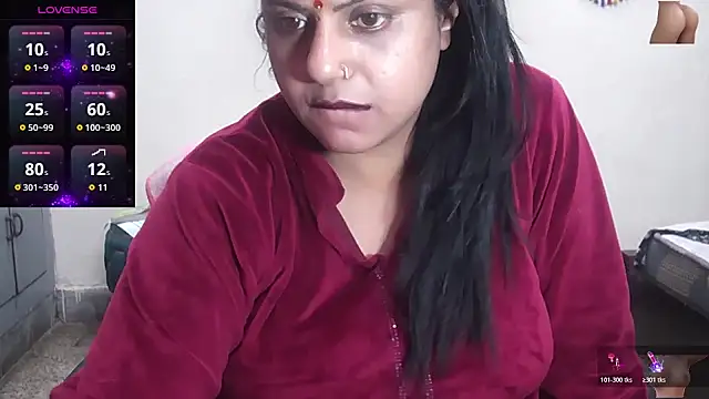 Sexy_komolika's cam snapshot