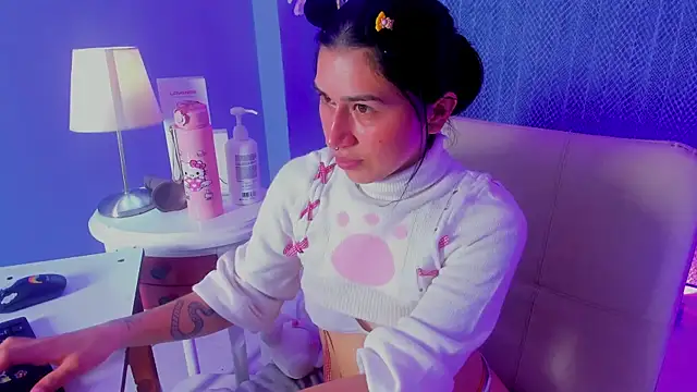 LeaMoreau22's cam snapshot