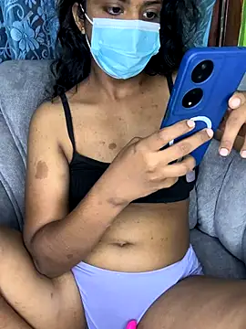 SukiyamaAsia's cam snapshot