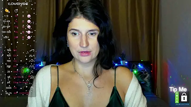 Alianna_Solo_Kisses live sex cam