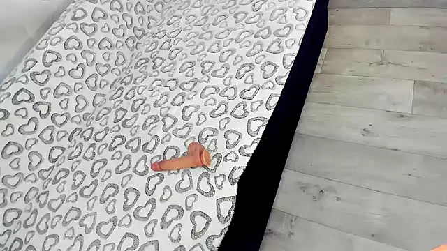 Sweet_Lanaaaaa live sex cam