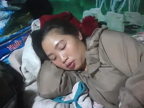 PhamPhung's cam snapshot