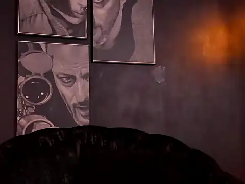 KattleyaRose's cam snapshot