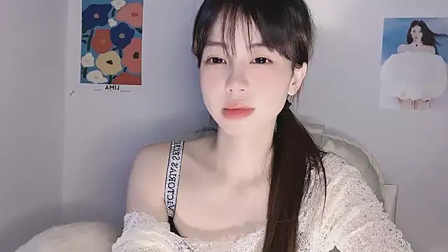 -Hottie's cam snapshot