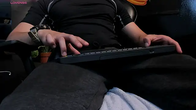 Eryonbradley's cam snapshot