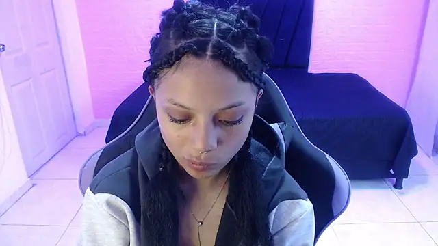 EIVIY1609's cam snapshot