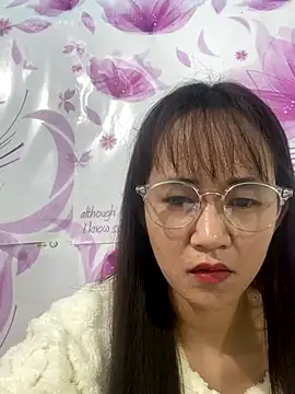 TranOanh999's cam snapshot