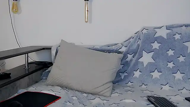 CarterCole's cam snapshot