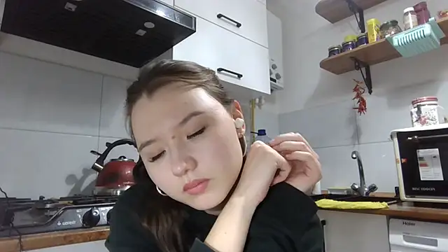 DeenaCaho live sex cam