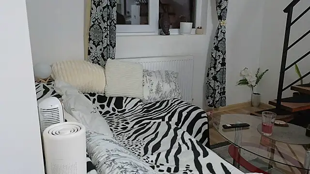 RyanStorm_'s cam snapshot