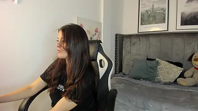 luna_morel_'s cam snapshot