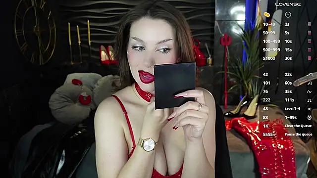 MistressDarsy's cam snapshot