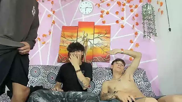 Bastian_boyshot77's cam snapshot