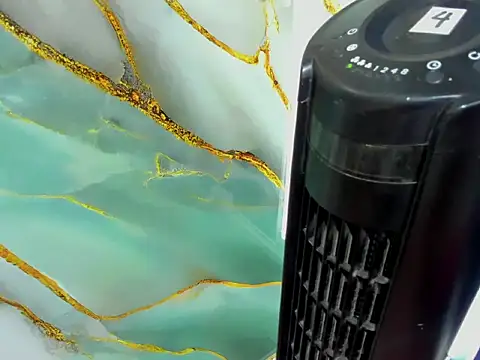 Alondra_Tits live sex cam