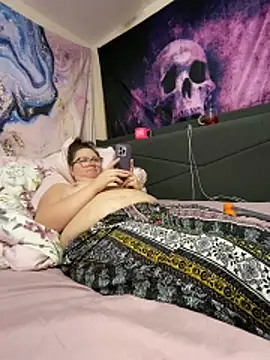 SquirtlegirlygirlmM live sex cam