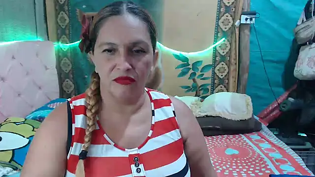 mom_son_dirty live sex cam