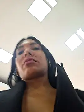 Doll_Loren live sex cam