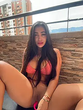 emma_andrew1 live sex cam