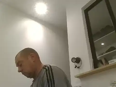 hugoboys4576's cam snapshot