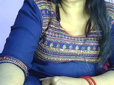 Pooja-suman live sex cam