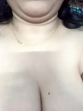 SugarNila's cam snapshot