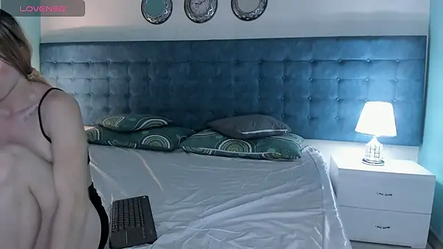 AlahiaCardona's cam snapshot