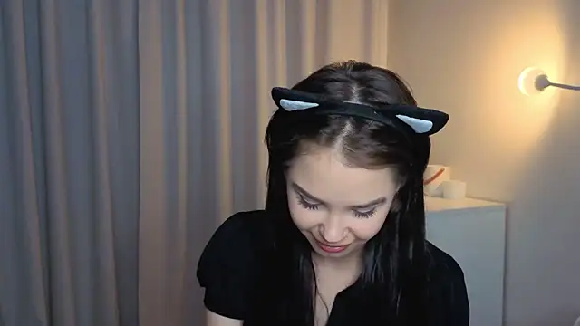 slyshypie's cam snapshot