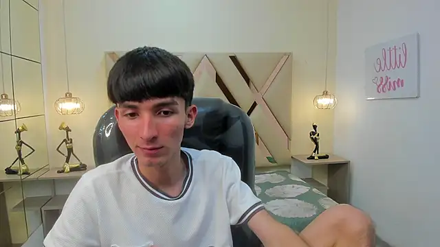 Jake_evans's cam snapshot