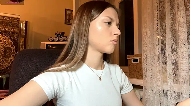 EnergeticMona's cam snapshot